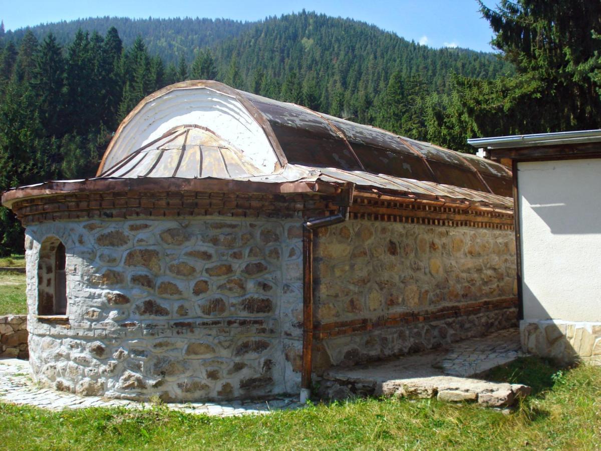Ваканционно Селище Ива Сърница Екстериор снимка